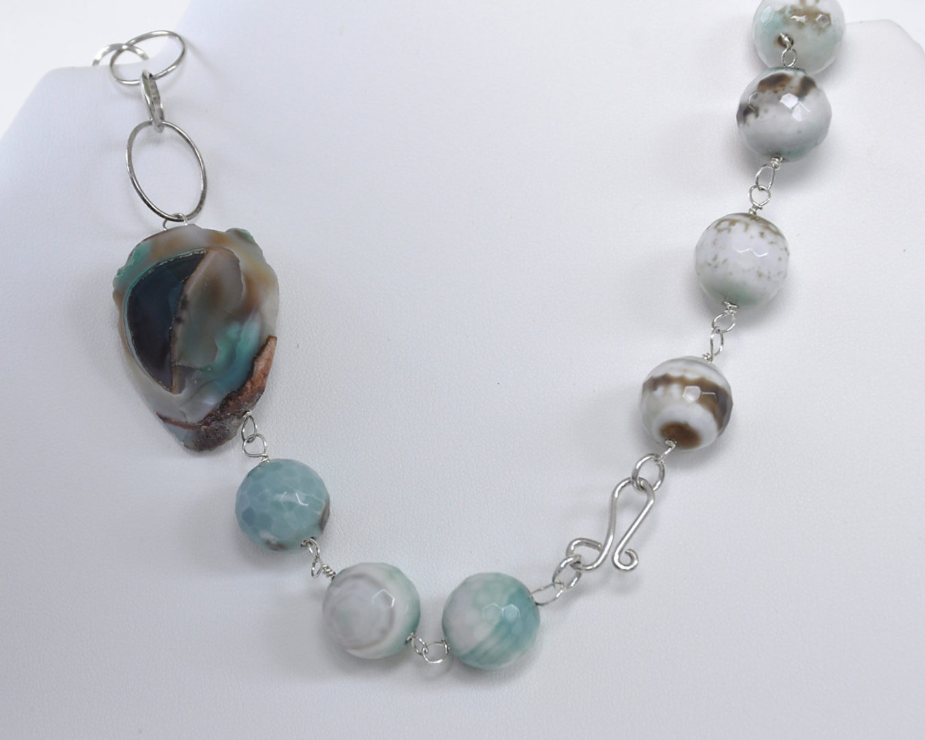 Collar de Ágatas Turquesa y Cadena de Plata - Imagen 3
