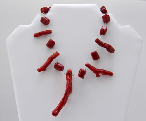 Collar Gargantilla de Coral Bambú Rojo