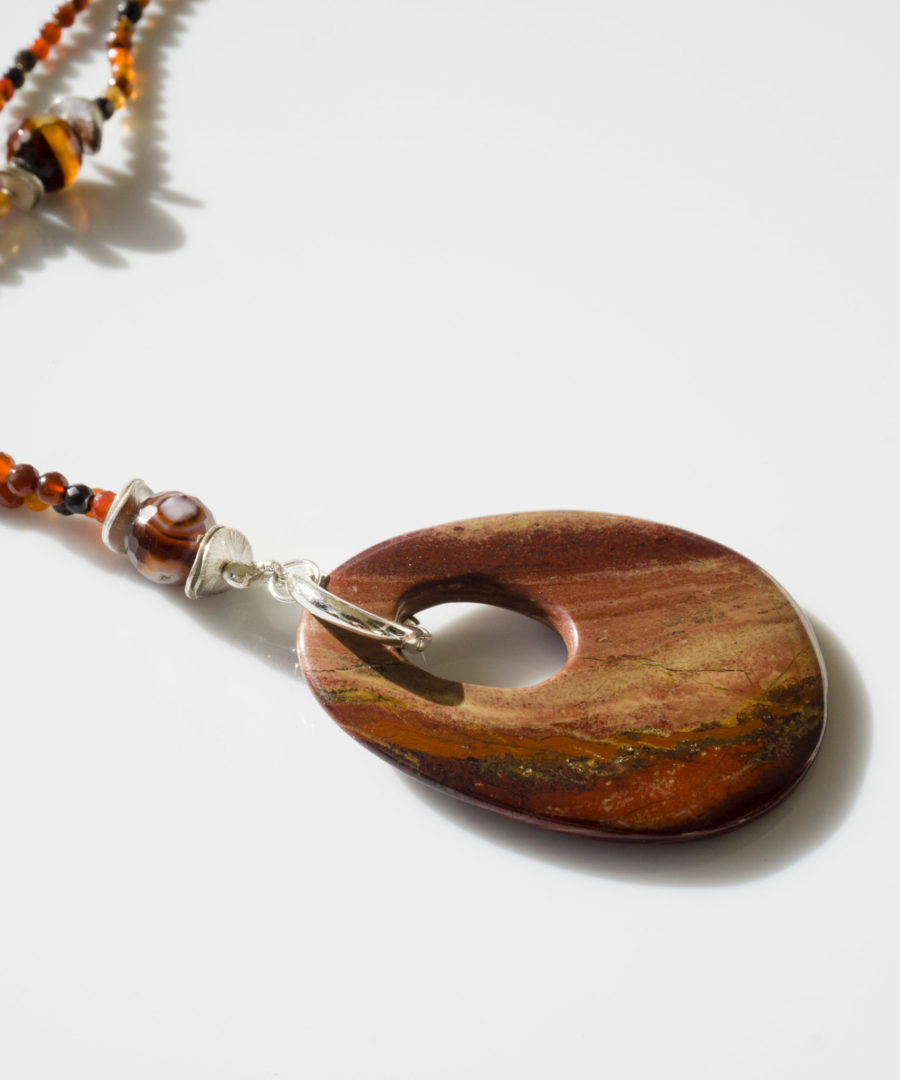 Colgante de Jaspe Ovalado Terracota