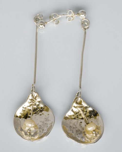 Pendientes Labrados con Perla de Río.